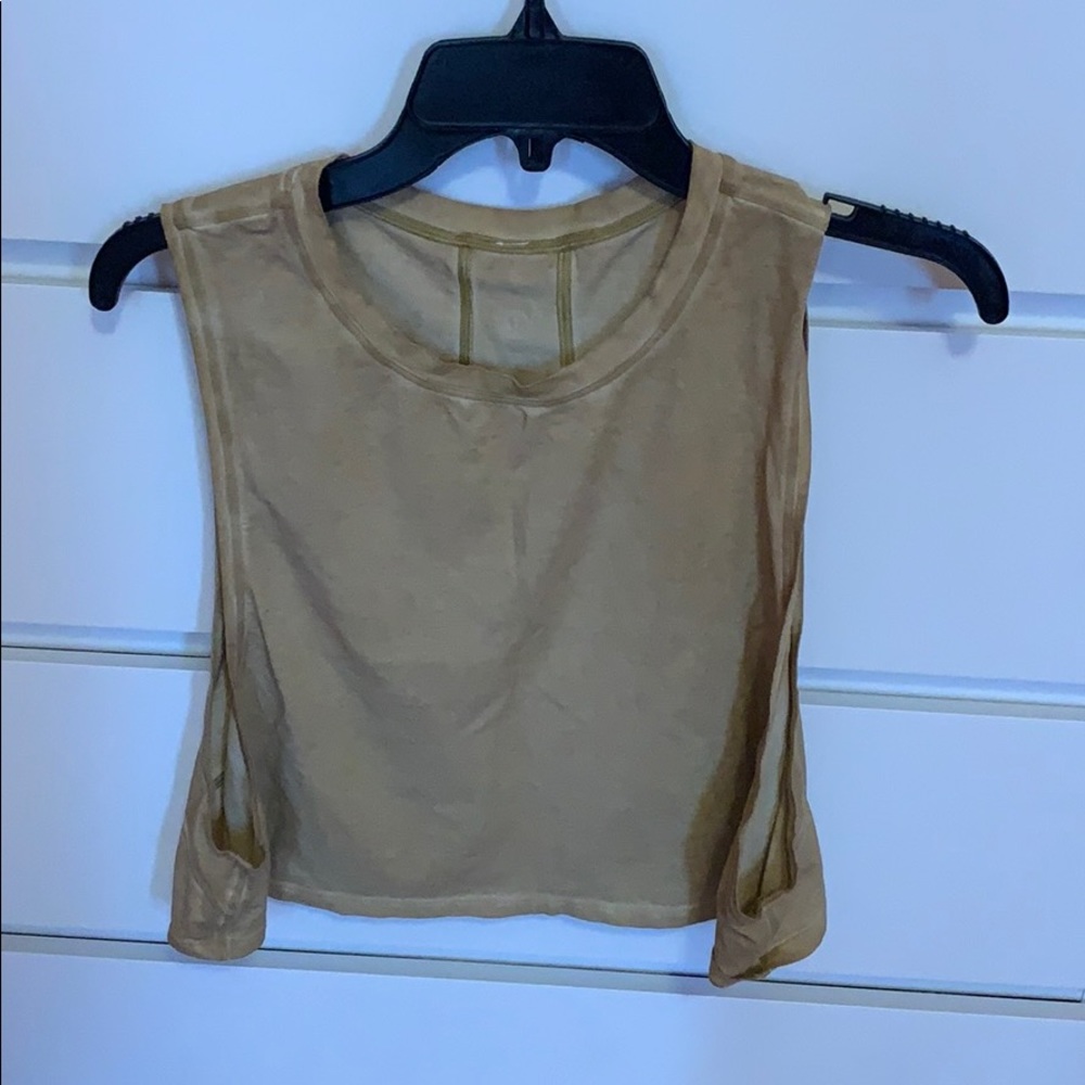 Lululemon Cropped top